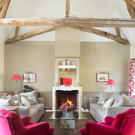La Clairiere De La Reine Hortense - Pierres D'histoire Holiday home Saint-Prix (Val d'Oise)
